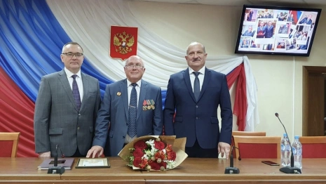 Судья Владимирского областного суда ушел в отставку