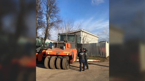 Во Владимирской области дорожный каток раздавил рабочего