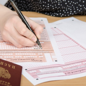 Во Владимирской области 37 выпускников школ сдали ЕГЭ на 100 баллов