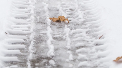 Снегопад и гололедица сохранятся до субботы во Владимирской области