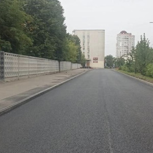 Во Владимире дорогу на улице Чапаева отремонтировали позже срока