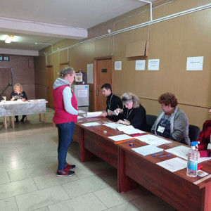 Скандал с единороссом и показные фото. Как прошел 1-й день выборов во Владимирской области