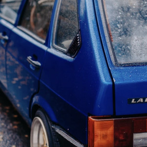 Житель Владимирской области обокрал соседа и купил себе две машины