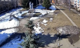 В Карабаново пьяная женщина выбросила мусор в Вечный огонь