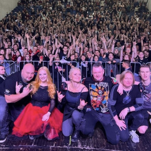 Певица из Владимира выступила на одной сцене с легендарной рок-группой КняZz