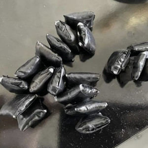 Во Владимире девушки 17 и 19 лет стали наркодиллерами