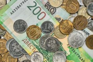 Владимирец развел женщину на 2,3 млн рублей и машину
