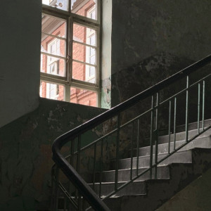 Во Владимирской области прокуроры потребовали расселить людей из 92-летнего дома