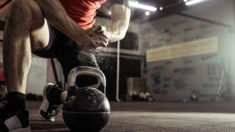 Жителя Владимирской области будут судить за убийство возлюбленного матери гирей