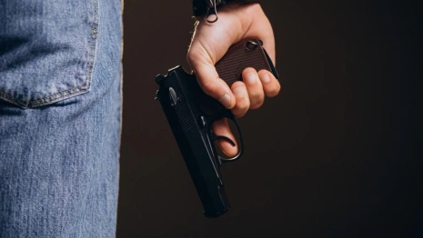 Жителя поселка под Ковровом будут судить за стрельбу на глазах у детей