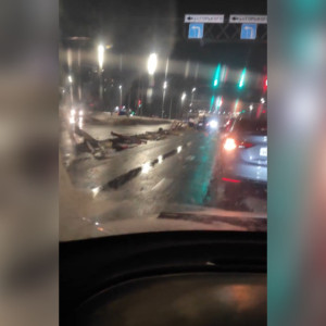 Во Владимире на Содышке машина влетела в отбойник