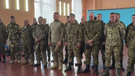 Во Владимире на службу проводили более 20 добровольцев