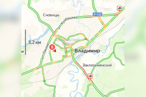 Во Владимире водители встали в пробке в микрорайоне Заклязьменский