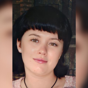 Во Владимирской области пропала брюнетка в меховой жилетке