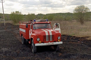 Во Владимирской области дважды за сутки загорелась сухая трава