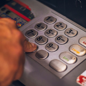 Во Владимирской области уведомления от Сбербанка подорожают на 10 рублей