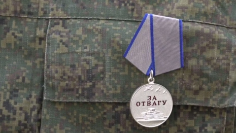 Боец из Владимирской области вытащил товарищей с заминированного поля