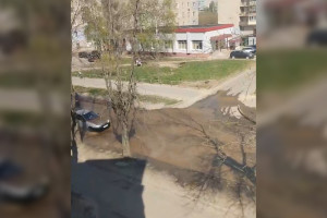 Во Владимире затопило улицу