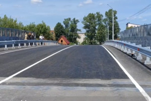 В Камешково открыли мост через железную дорогу