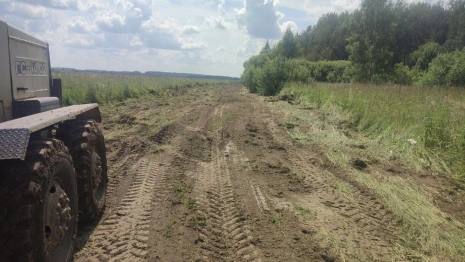 В Кольчугино чиновники много лет не могли сделать дорогу к деревне из-за отсутствияй денег