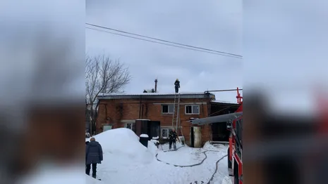 В Кольчугино на пожаре в цеху эвакуировали двоих человек