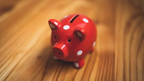 В Гусь-Хрустальном отец выплатил 420 тыс. рублей алиментов после ареста квартиры