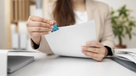 Приставы «повесили» долги жительницы Мурома на тезку из Бурятии