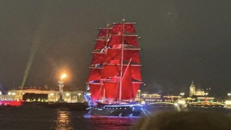 Владимирские выпускники посетили «Алые паруса» в Санкт-Петербурге