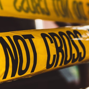 В квартире Гусь-Хрустального нашли труп