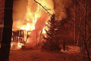 В деревне под Петушками пожар уничтожил дом площадью 112 квадратов