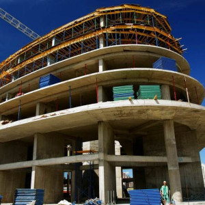 Застройщики в России «заморозили» 40% проектов