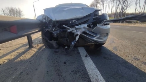 Во Владимирской области 24-летний автомобилист спровоцировал ДТП с КамАЗом