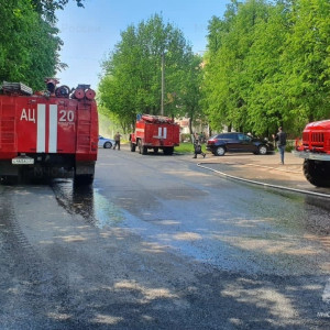 В Кольчугино из горящего «Дикси» эвакуировали 6 человек