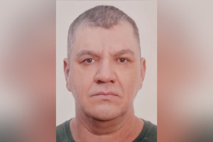 Во Владимирской области объявили в розыск 47-летнего мужчину в серой кепке