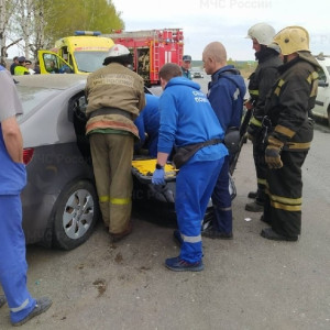 Под Муромом спасатели деблокировали пострадавшего после ДТП