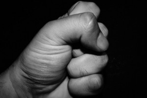 Очевидцы сообщили об избивающем жену священнике-садисте из Владимирской области