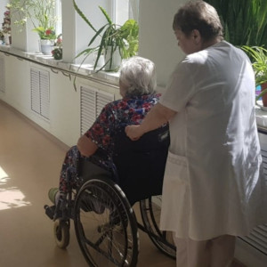 В больницах Владимирской области организуют транспортировку пожилых пациентов в гериатрию