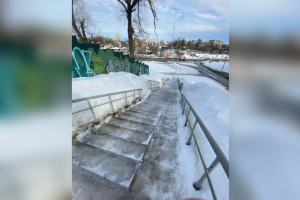 Владимирцы пожаловались на ступеньки смерти в центре города