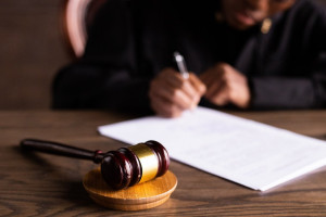 Муромский завод подал в суд на студента-практиканта