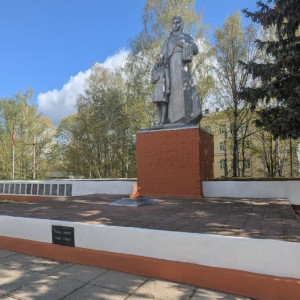 Прокуратура указала чиновникам из Киржача на разрушающийся мемориал «Родина-Мать»