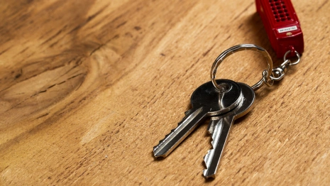 Во Владимирской области пенсионера с психическим заболеванием отселят от семьи