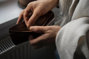 Во Владимире беженку из Мариуполя оставили без пенсии на полгода