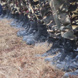 Владимирский депутат об учебках: «Если ты не в окопе, неужели отсутствие койки – беда?»