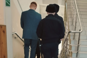 Во Владимире подростки избивали и истязали знакомую на «вписке»