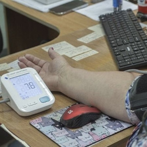 Во Владимирской области 502 пациента получили тонометры для удаленного мониторинга