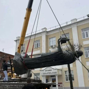 Во Владимире стартовала установка памятника Юрию Долгорукому