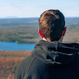 В поселке Суздальского района пропавшего 19-летнего парня нашли живым