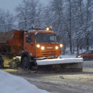 Во Владимире водителей попросили убрать машины с 10 улиц