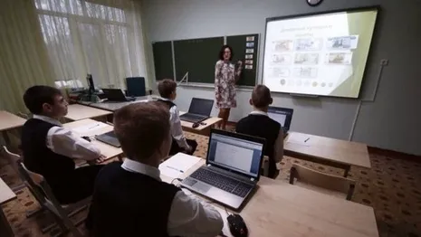 Во Владимирской области к 2023 году отремонтируют 95 школ и 17 колледжей