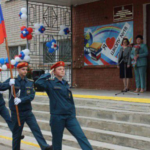 Во Владимирской области школы и вузы начнут вывешивать флаг РФ